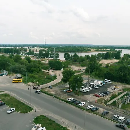 двухкомнатные на осокорках *